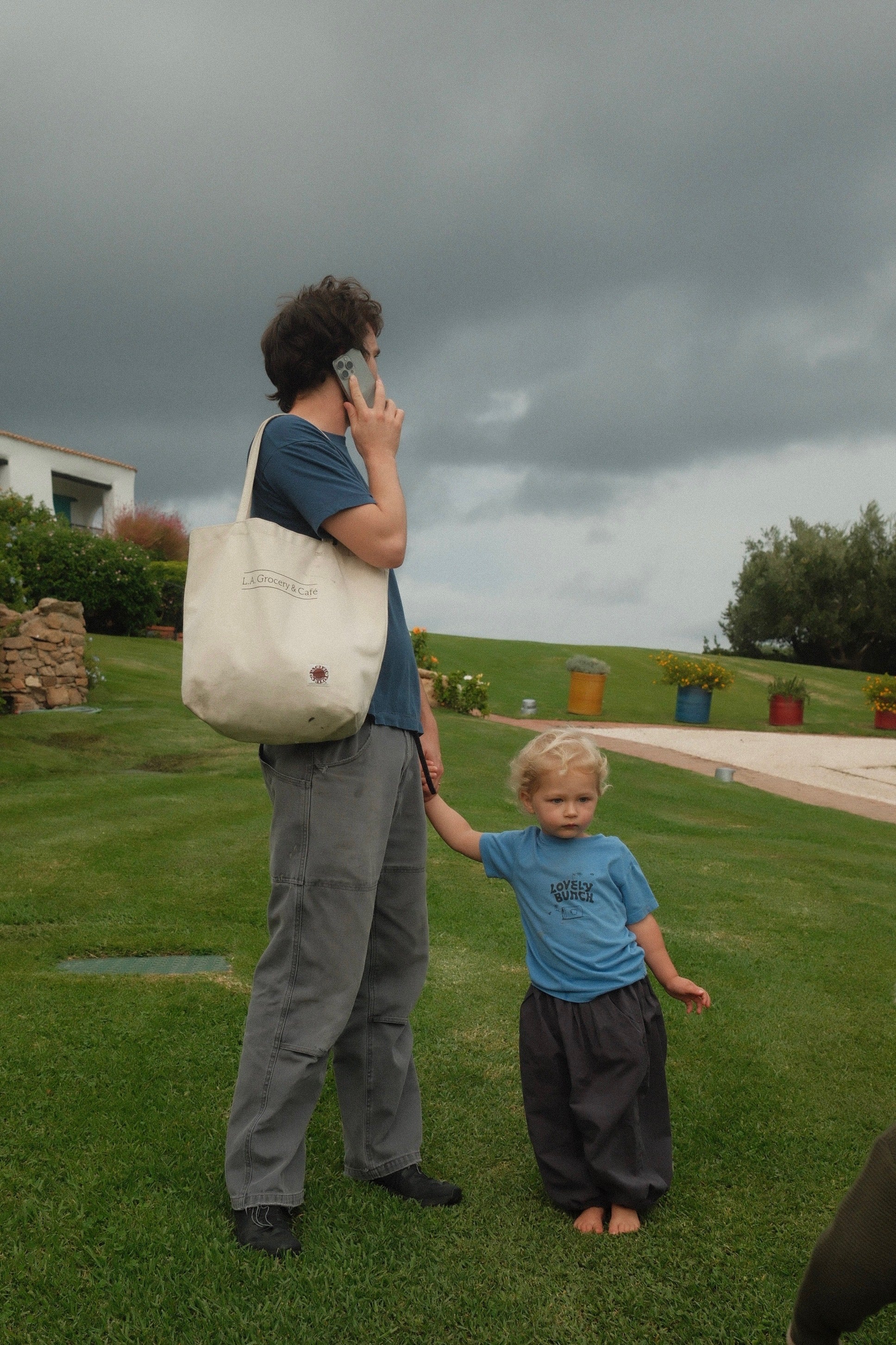 Lovely Bunch Kids T-shirt